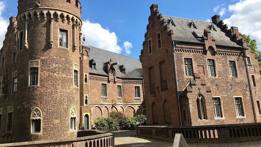 Ifflinger Schloß, Germany